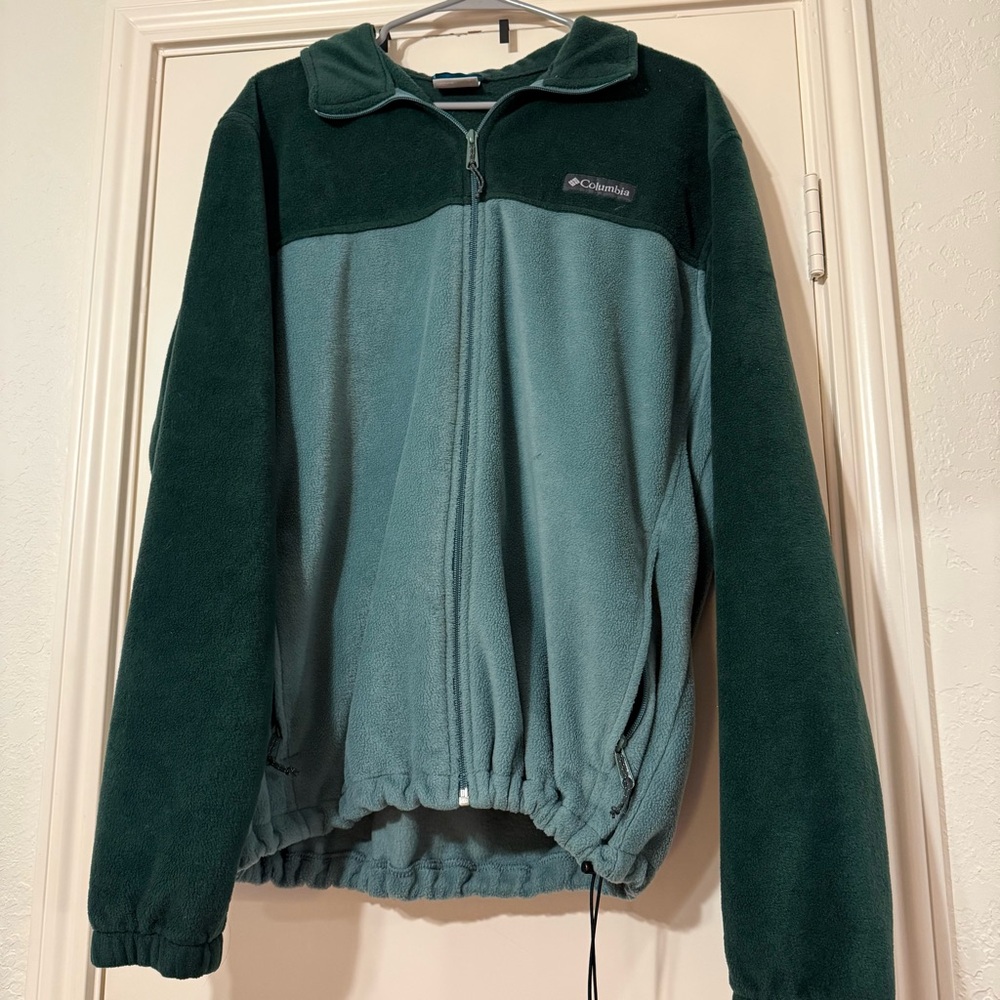 Columbia two tone green fleece